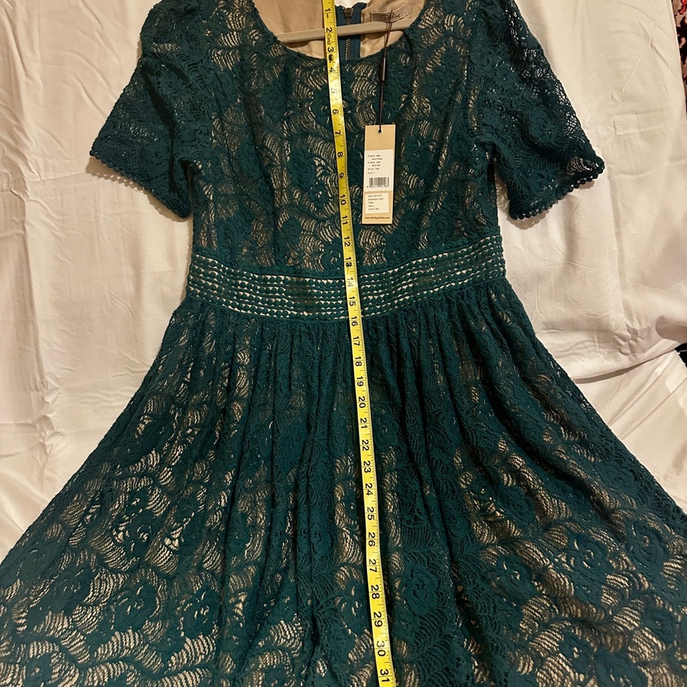 Darling Teal Lace Dress - Picture 3 of 7